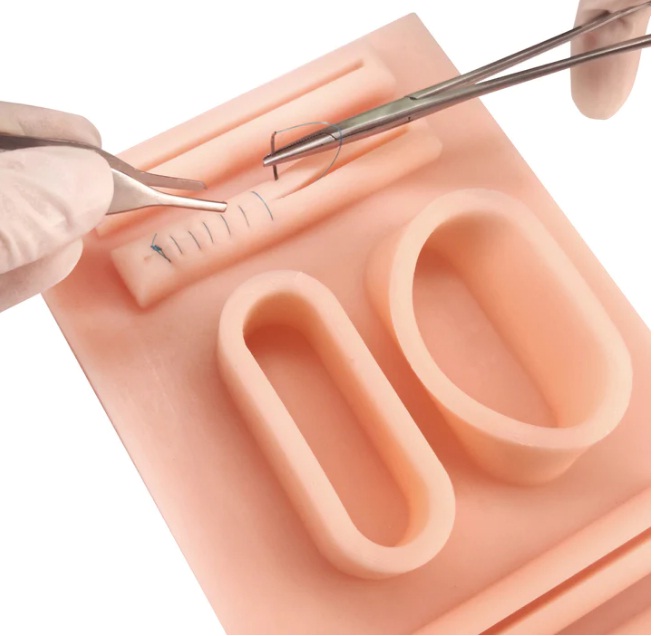 Laparoscopic Vaginal Cuff closure module