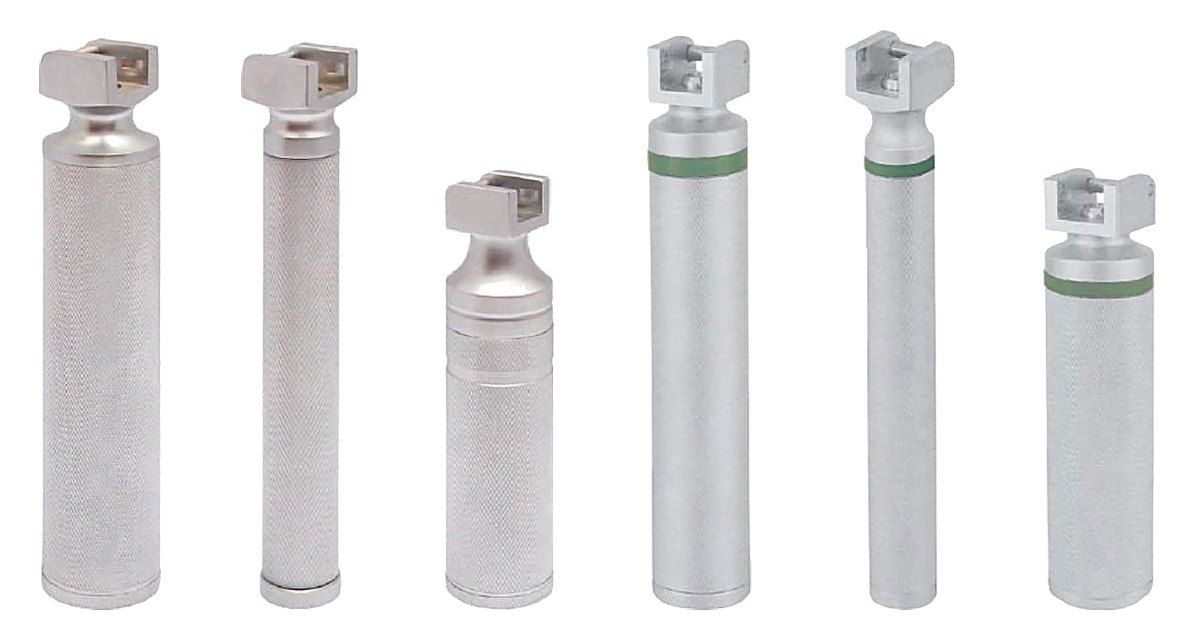 GERATI laryngoscope battery handles side by side: conventional adult, paediatric and stubby, and fiber optic adult, paediatric and stubby with green rings